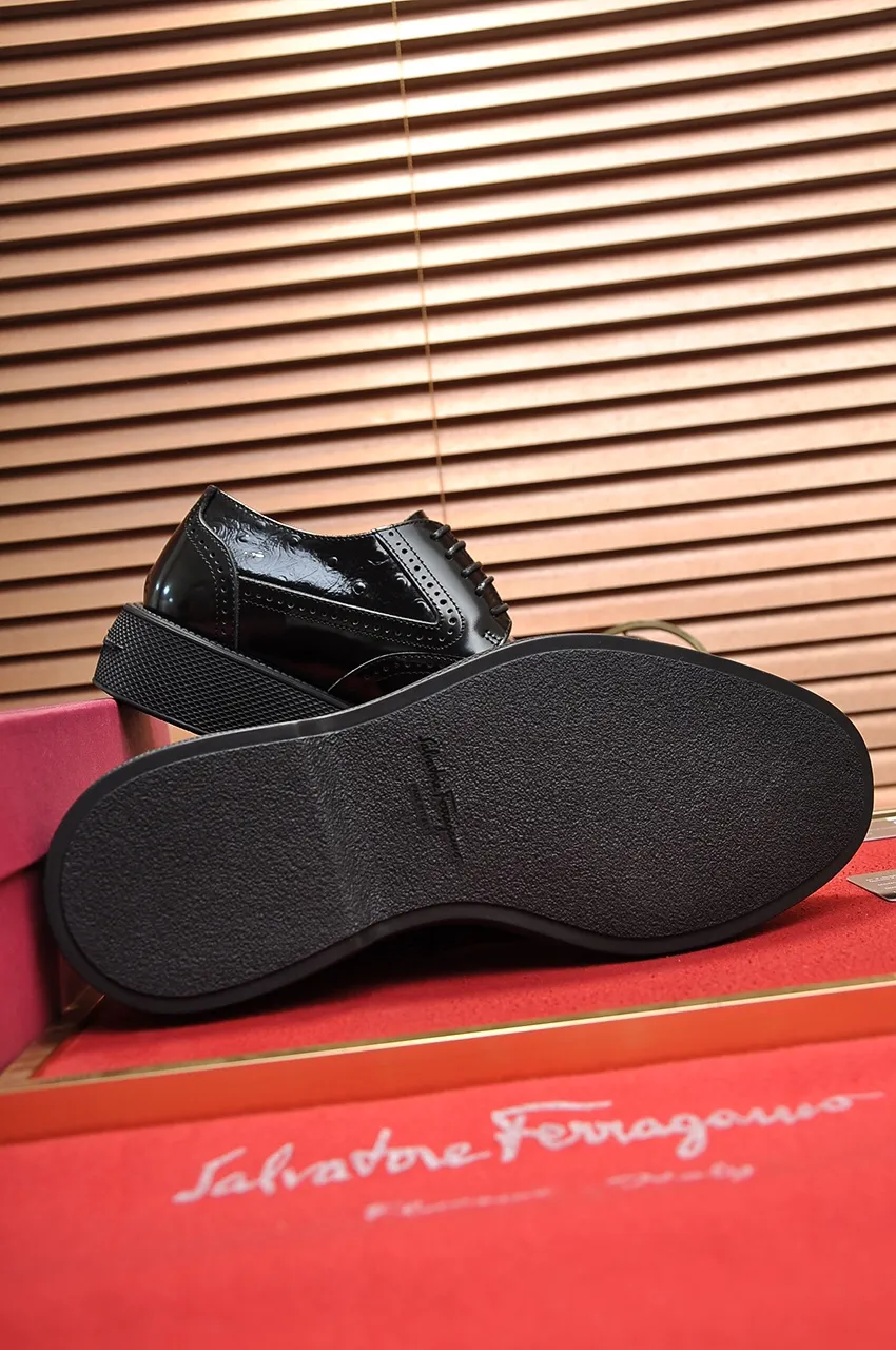 Men's shoes 💰720💶 [Ferragamo/Ferragamo] The latest model in the counter. Original imported open-sided high-quality cowhide hand-woven + imported 🐂 cowhide + original luxury metal buckle + original combination outsole. Comparison without pressure 38--45 (45 custom-made)